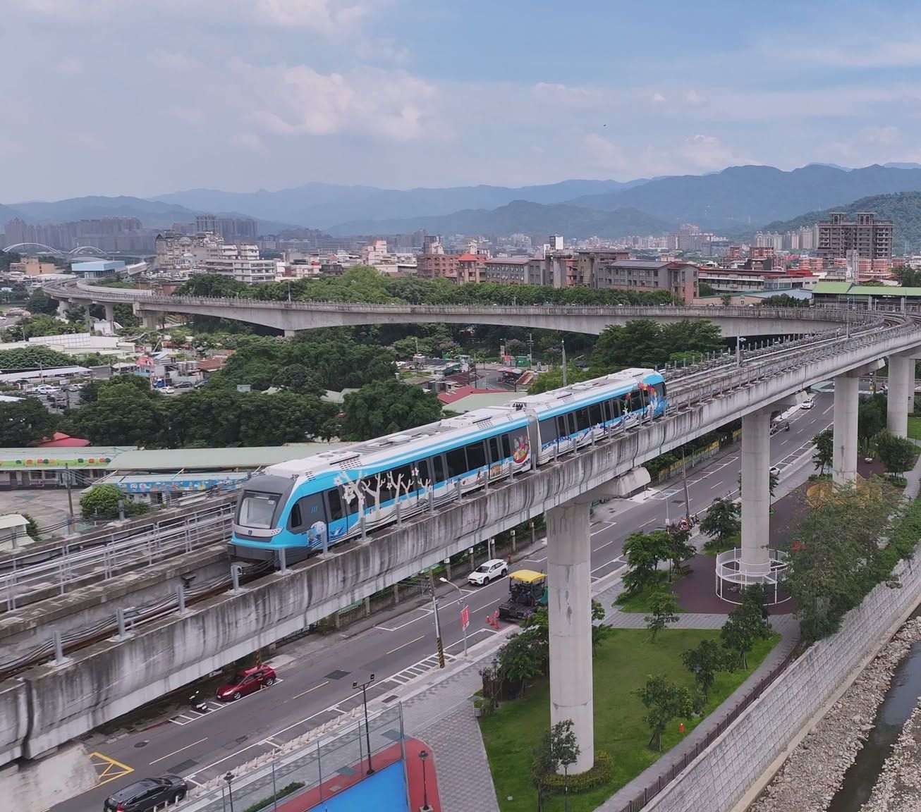 新北捷運三鶯線通車!行駛路線有哪些?三峽鶯歌到台北要多久?最完整攻略一次看